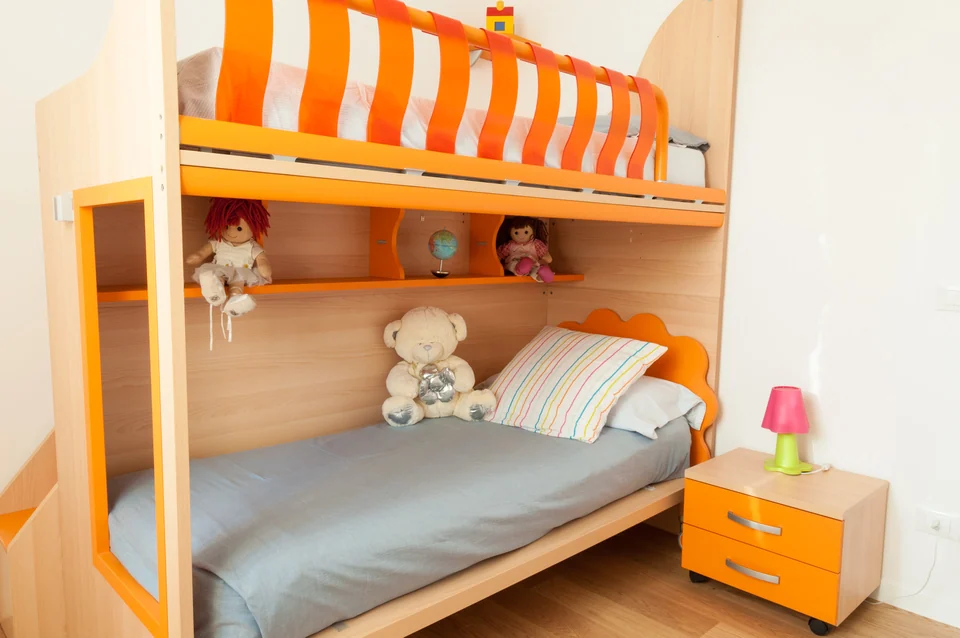 Bedroom with bunk beds in Milky Way