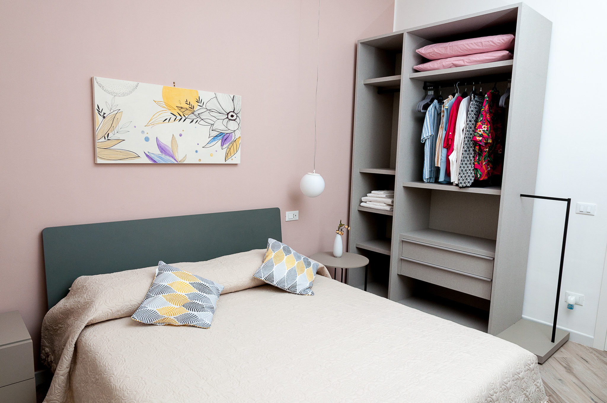 Twins 1 — Quiet Home Terracina Apartments